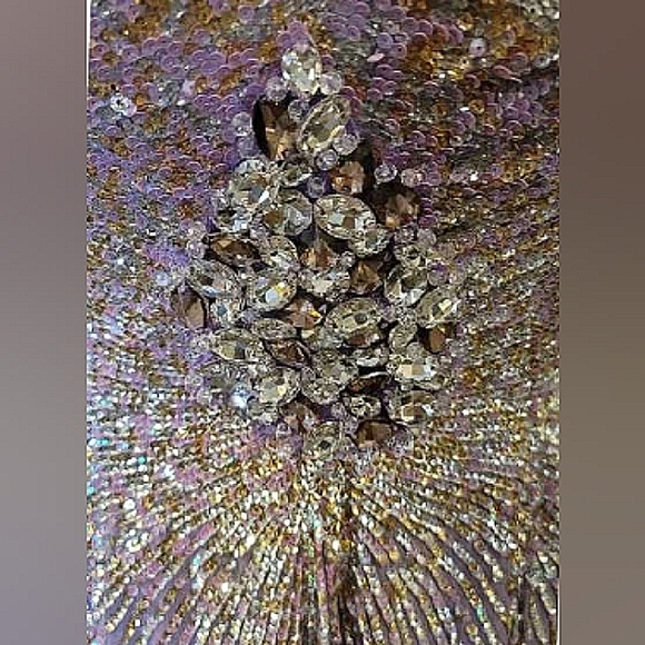 SHERRI HILL Lavendar Silk Gorgeous Hi-Low Prom Dress. Size 8 - Picture 6 of 8